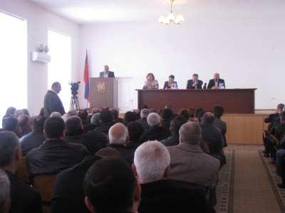 «Քաղաքատեղի Արգիշտիխինիլի» հուշարձանի հարցը քննարկվեց Արմավիրի մարզպետարանի նիստում «Քաղաքատեղի Արգիշտիխինիլի» հուշարձանի հարցը քննարկվեց Արմավիրի մարզպետարանի նիստում
