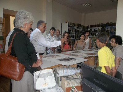 Գյումրիում բացվել է Հայաստանի հուշարձանների լուսանկարների ցուցահանդես Գյումրիում բացվել է Հայաստանի հուշարձանների լուսանկարների ցուցահանդես