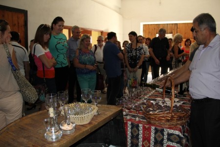 Եվրոպացիները հյուրընկալվել են Նորավանքում Եվրոպացիները հյուրընկալվել են Նորավանքում