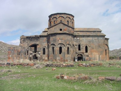 ԹԱԼԻՆԻ ԿԱԹՈՂԻԿԵ ԵԿԵՂԵՑԱԿԱՆ ՀԱՄԱԼԻՐ ԹԱԼԻՆԻ ԿԱԹՈՂԻԿԵ ԵԿԵՂԵՑԱԿԱՆ ՀԱՄԱԼԻՐ