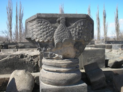 ԶՎԱՐԹՆՈՑ ՏԱՃԱՐԻ ԱՐԾՎԱՔԱՆԴԱԿ ԽՈՅԱԿՆԵՐԸ ԶՎԱՐԹՆՈՑ ՏԱՃԱՐԻ ԱՐԾՎԱՔԱՆԴԱԿ ԽՈՅԱԿՆԵՐԸ