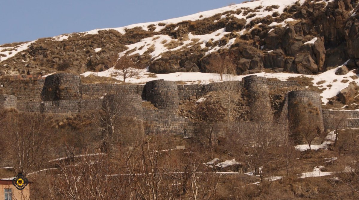 Հայոց փառքի քարե վկաները. Բջնիի ամրոց